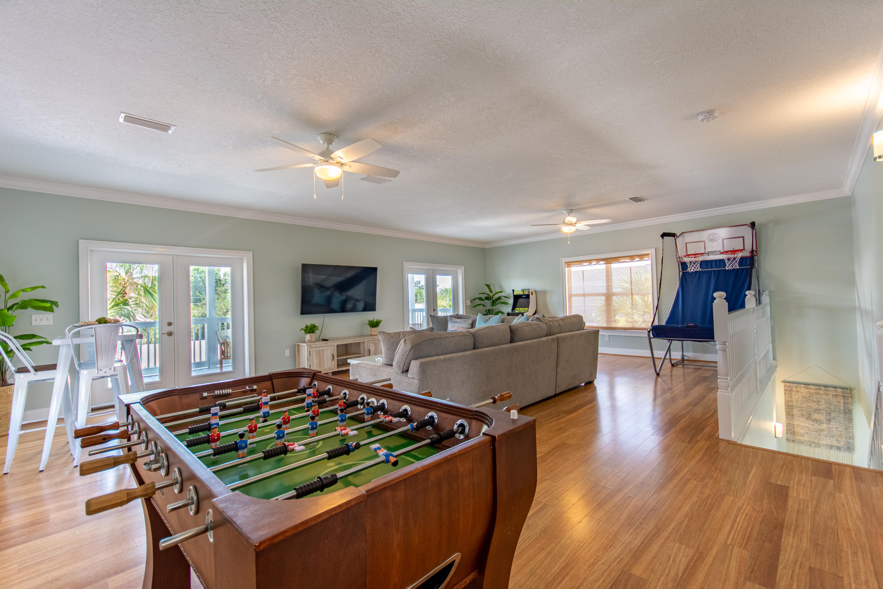 CRYSTAL BEACH - Residential