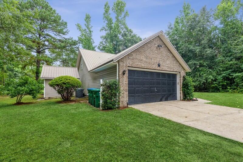 FOXWOOD ESTATES 1 - Residential