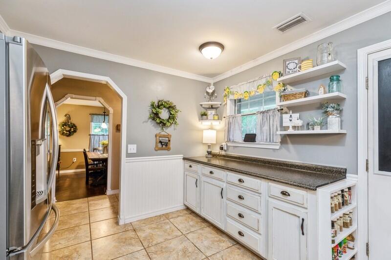 FOXWOOD ESTATES 1 - Residential