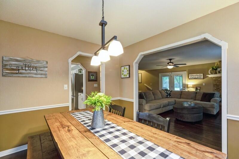 FOXWOOD ESTATES 1 - Residential