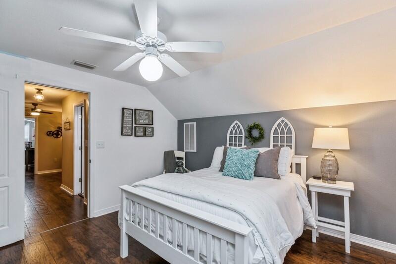 FOXWOOD ESTATES 1 - Residential