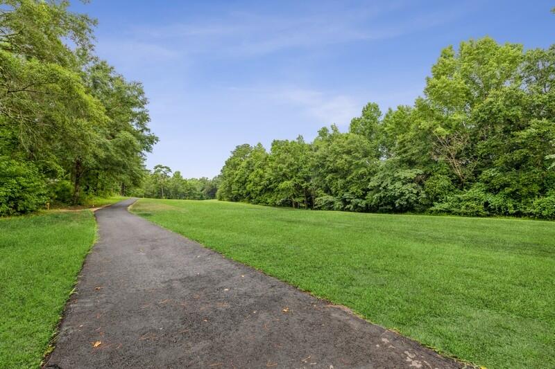 FOXWOOD ESTATES 1 - Residential