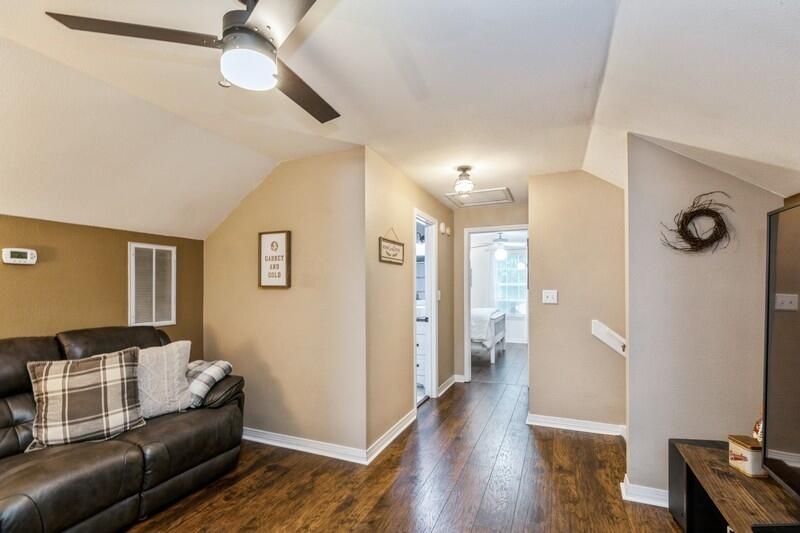 FOXWOOD ESTATES 1 - Residential