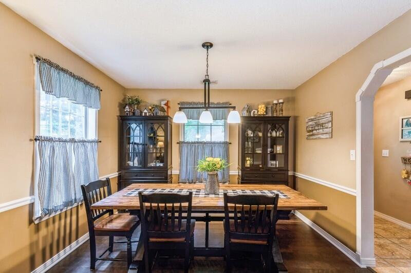 FOXWOOD ESTATES 1 - Residential