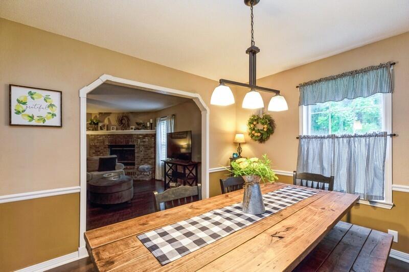 FOXWOOD ESTATES 1 - Residential