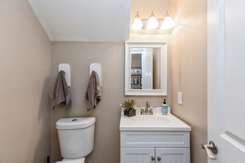 FOXWOOD ESTATES 1 - Residential