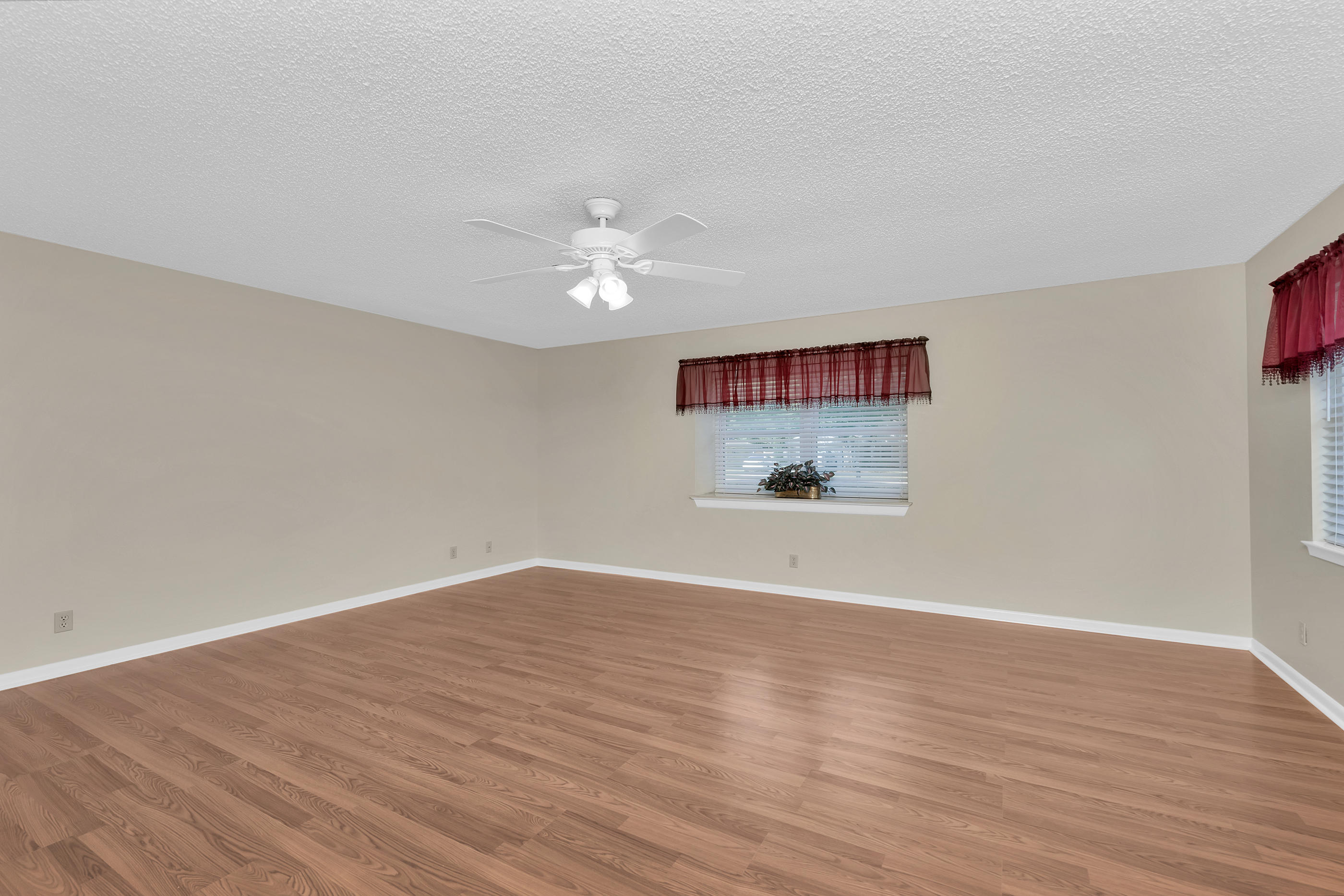 BAHIA VISTA LOT 5 BLK A - Residential