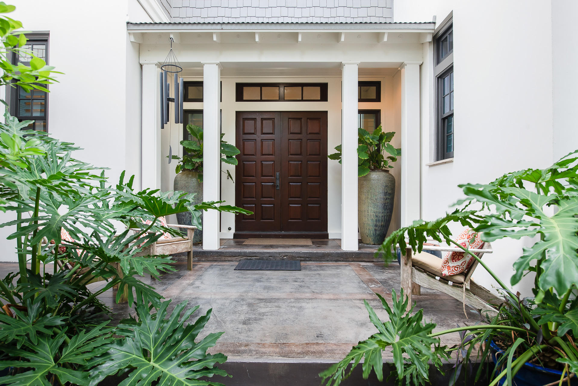 RETREAT THE - Residential