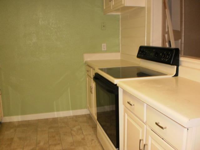 VALENCIA CONDO - Residential Lease