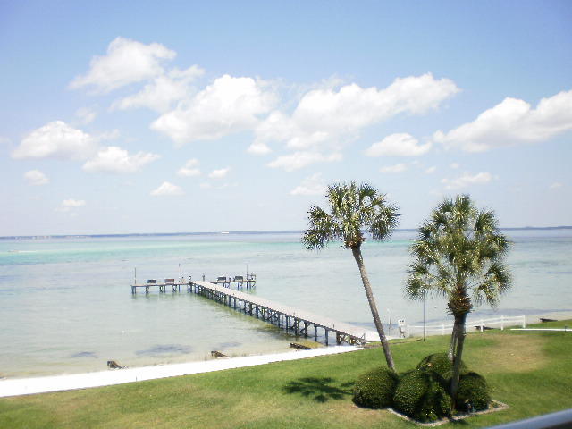 VALENCIA CONDO - Residential Lease