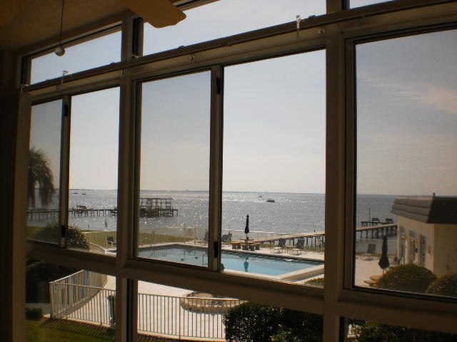 VALENCIA CONDO - Residential Lease