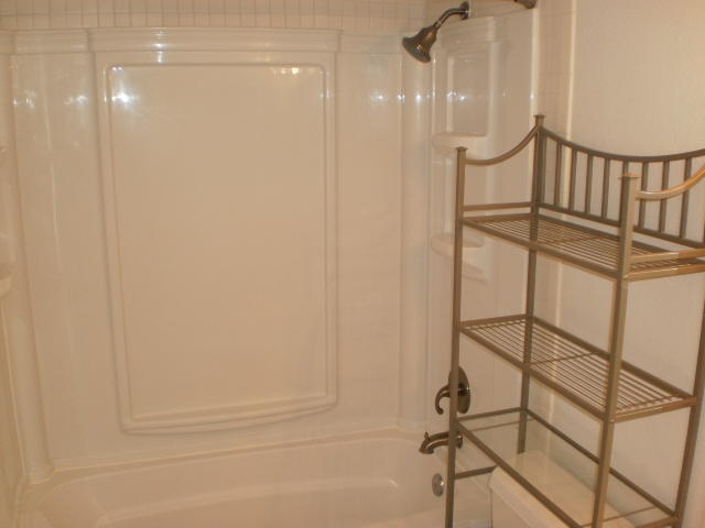 VALENCIA CONDO - Residential Lease