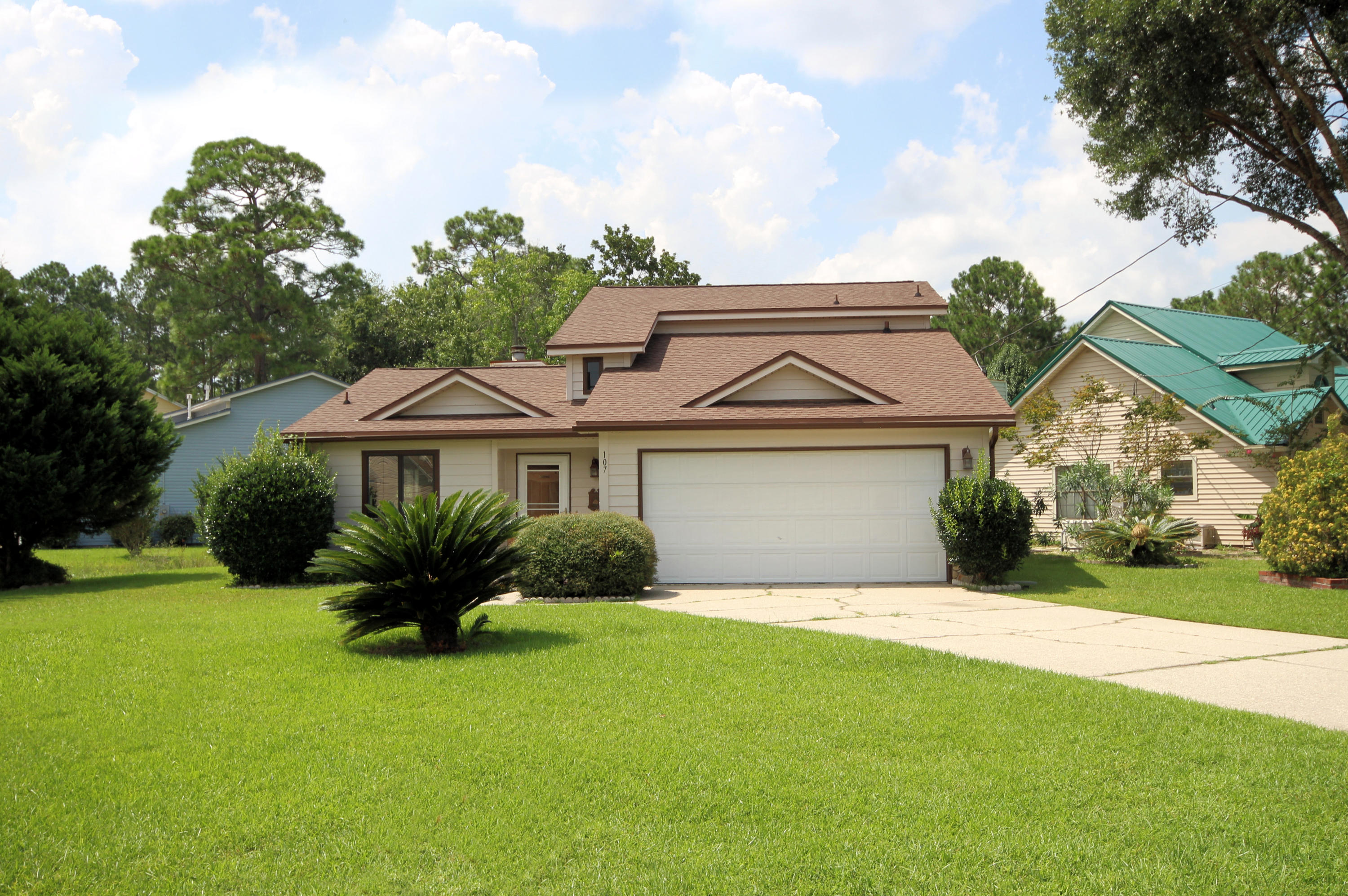 Welcome home to this adorable updated lakefront home. Move-in ready! Perfect family home that is centrally located to Eglin AFB, Duke Field, and 7th SFG. Close to restaurants and shopping. Freshly painted. Kitchen has been completely remodeled with all new appliances. The home has a spring fed lake with a seawall. Sit on the upstairs balcony and enjoy the lake. A must see! Schedule a showing today.