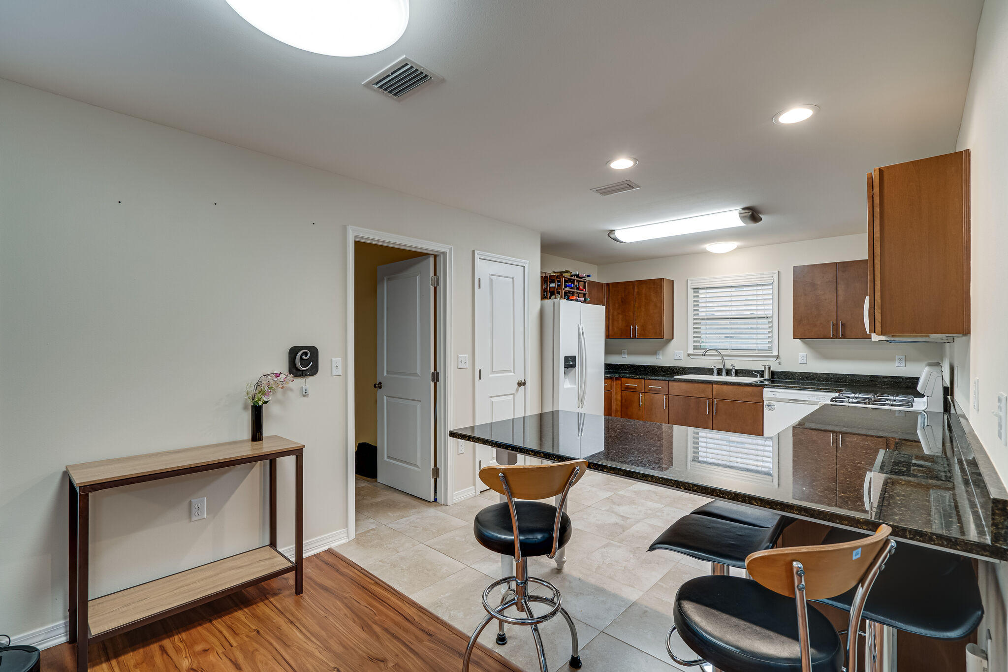 METES & BOUNDS - Residential Lease