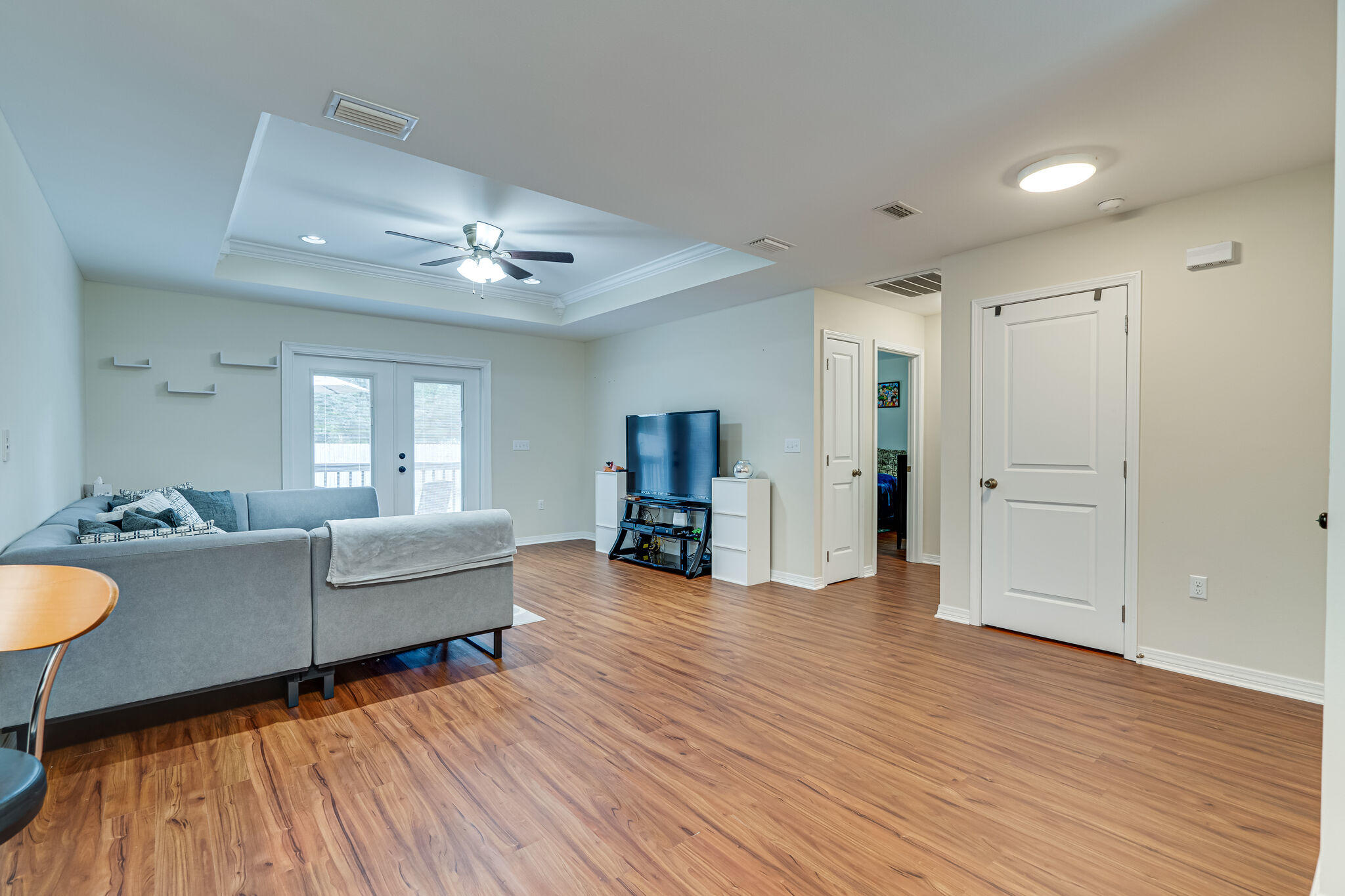 METES & BOUNDS - Residential Lease