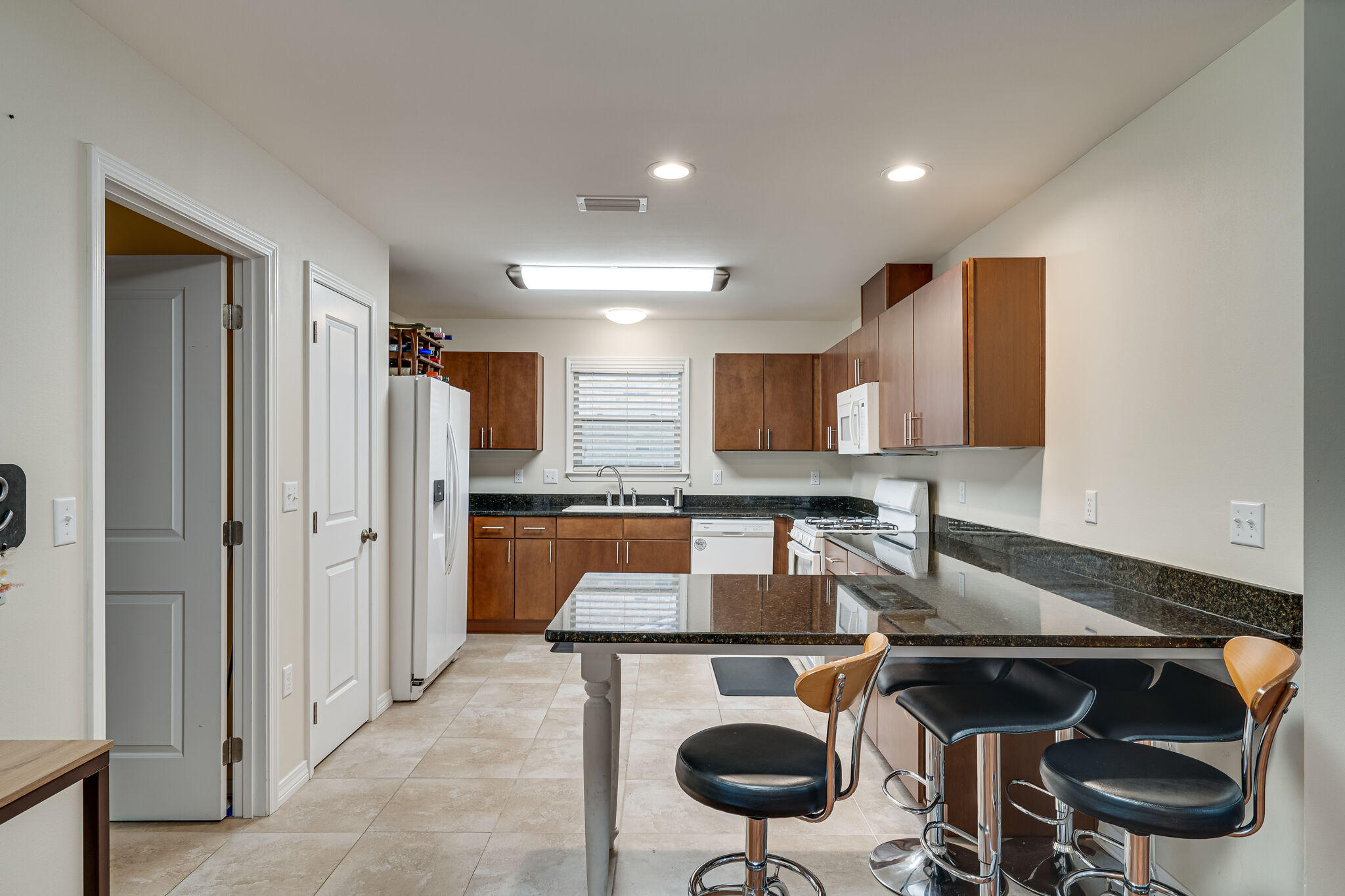 METES & BOUNDS - Residential Lease