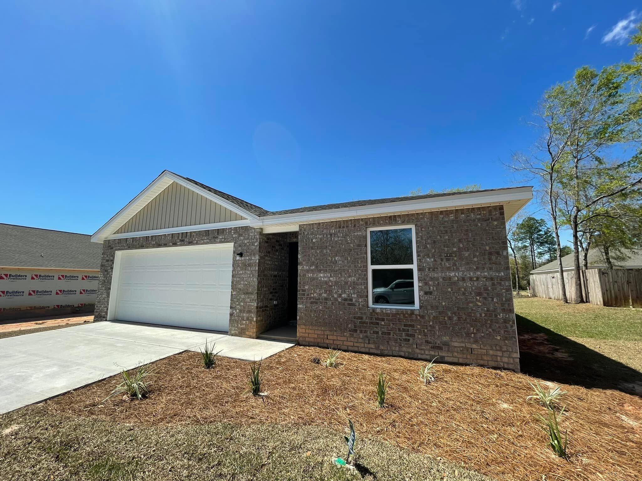 HUNTERS RIDGE - Residential Lease