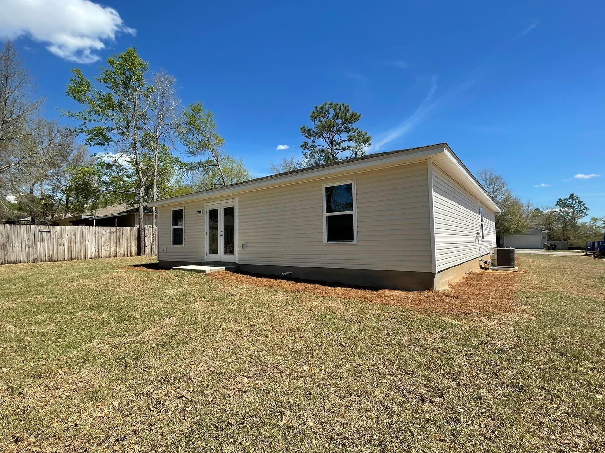 HUNTERS RIDGE - Residential Lease
