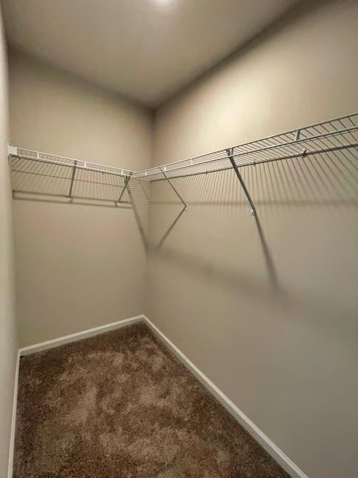 HUNTERS RIDGE - Residential Lease