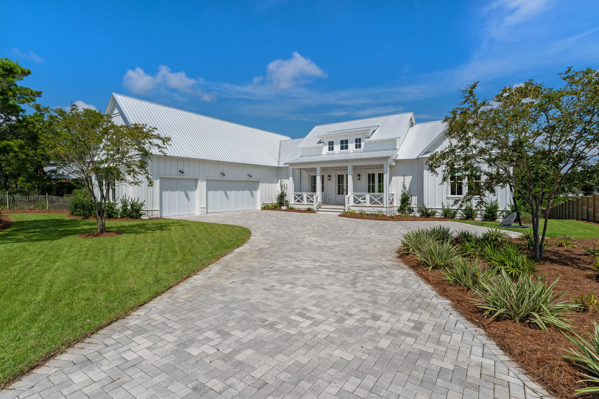 PINES OF BLUE MOUNTAIN - Residential