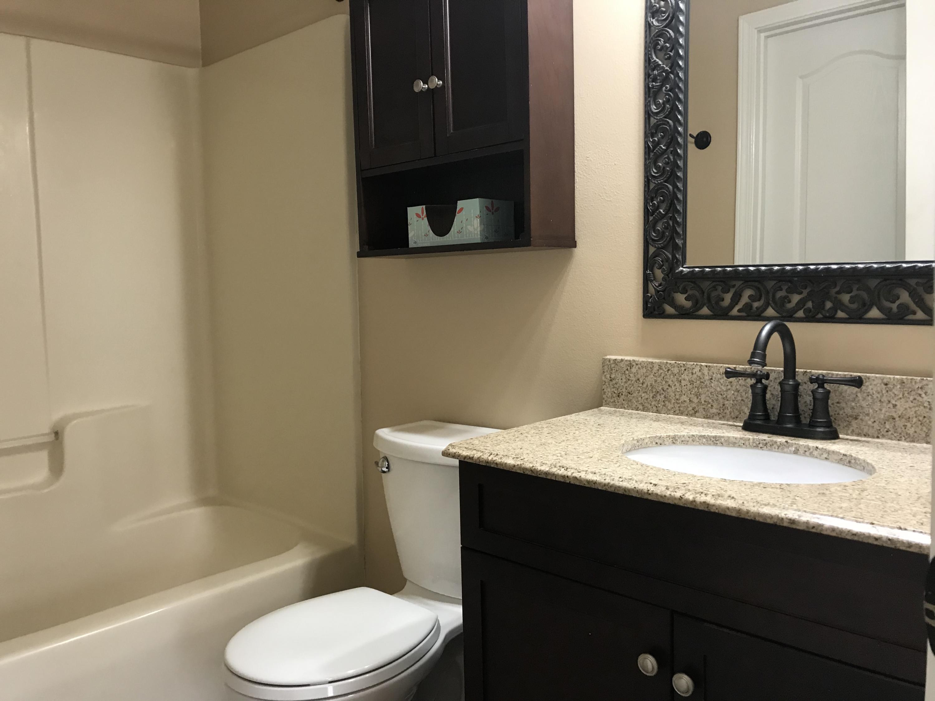 SHOAL TERRACE ESTATES - Residential Lease