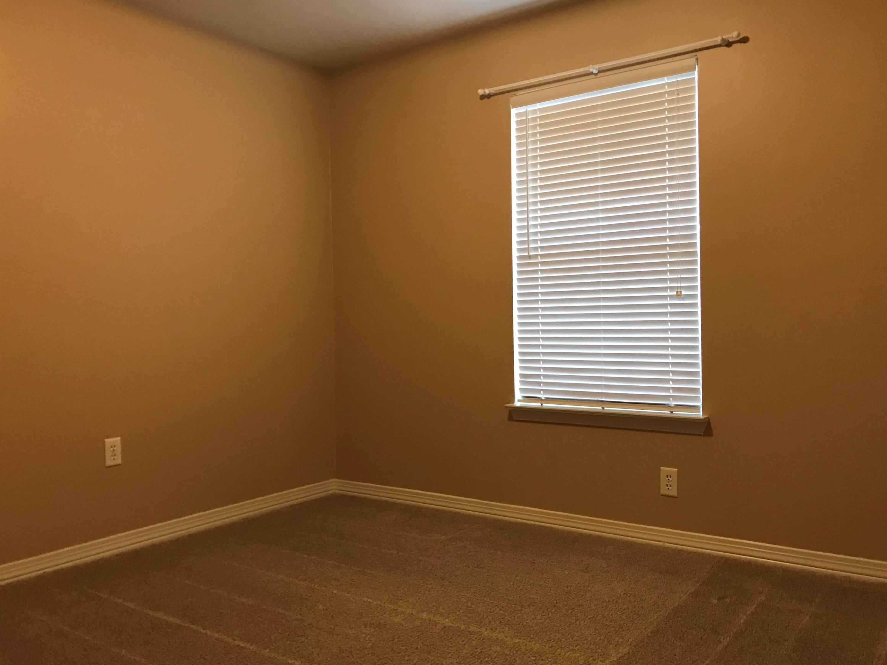 SHOAL TERRACE ESTATES - Residential Lease