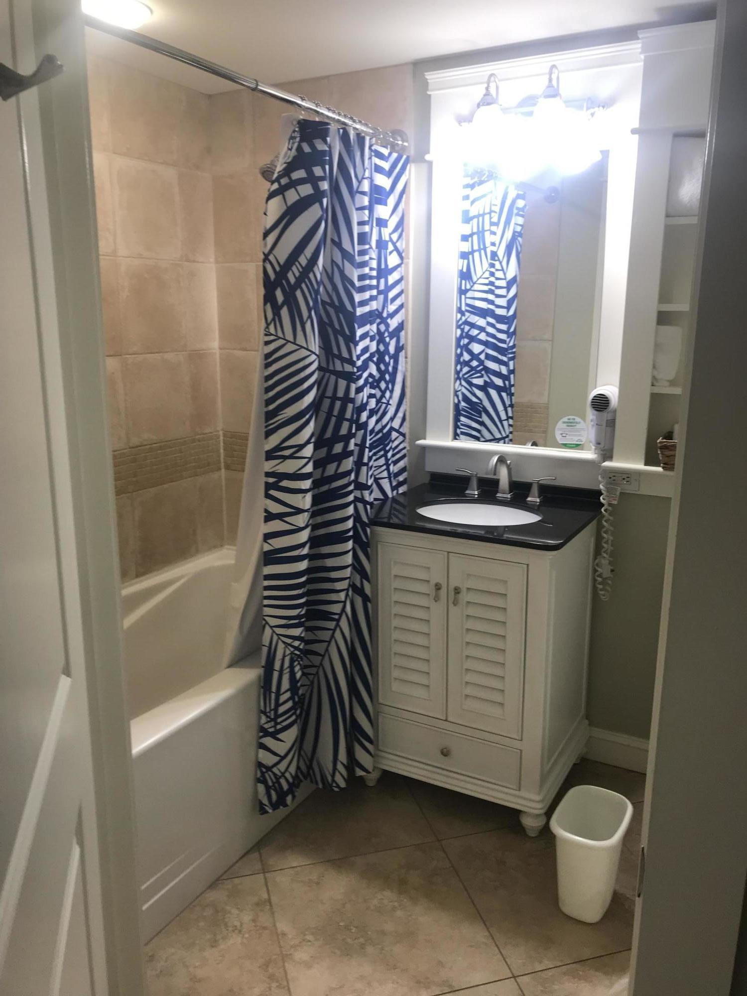 GRAND SANDESTIN - Residential Lease