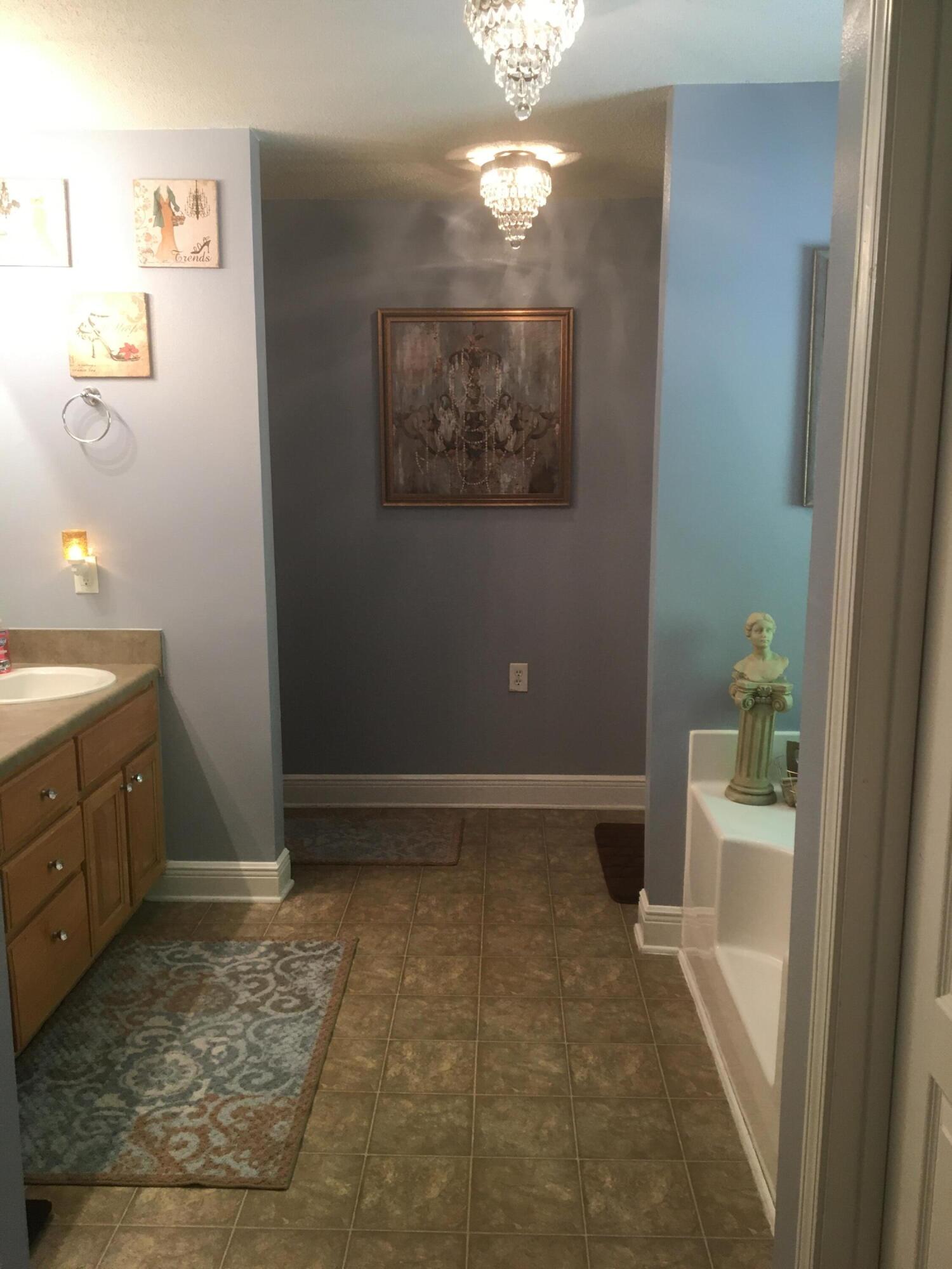FOX VALLEY PH I - Residential Lease