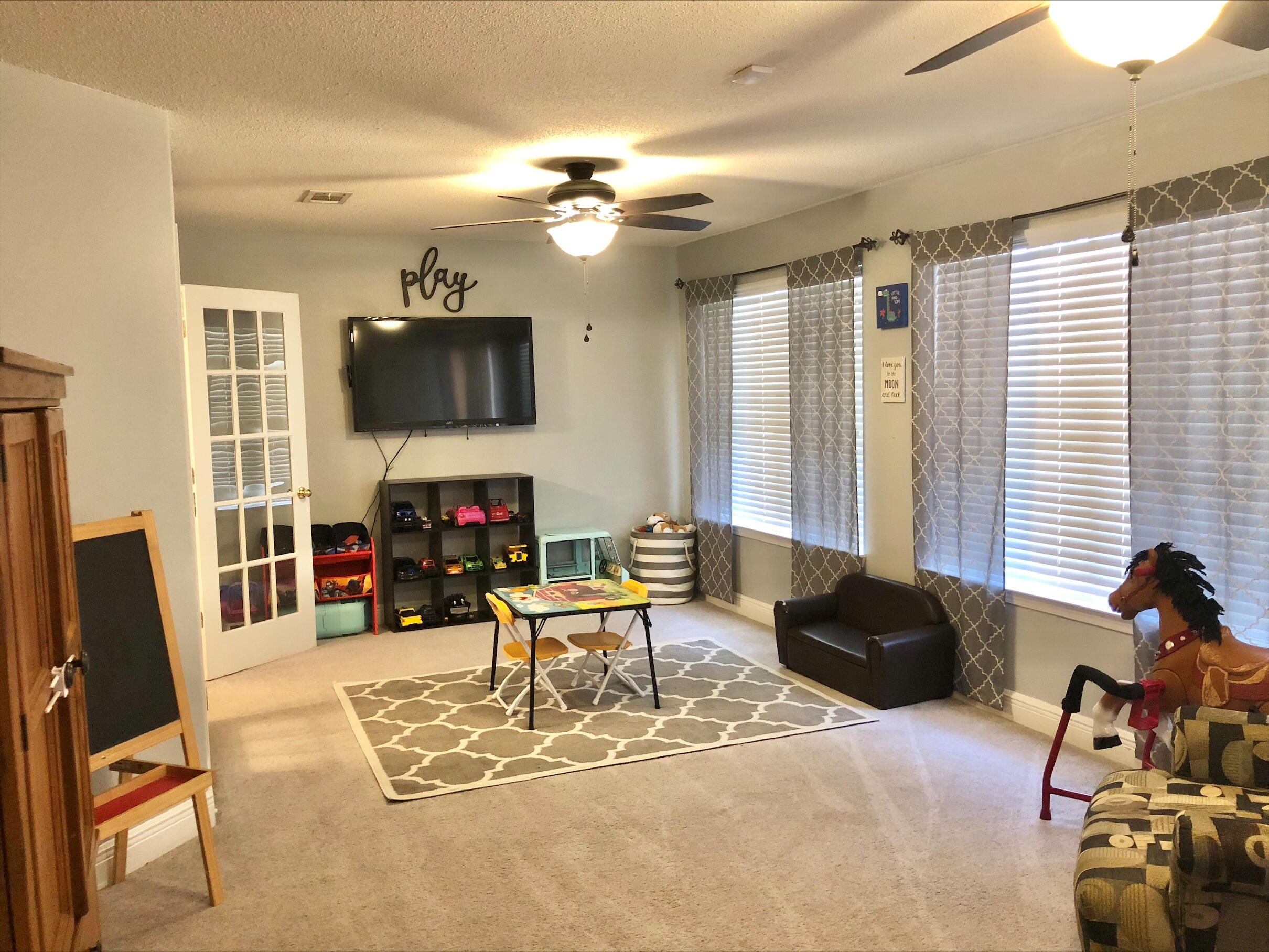 FOX VALLEY PH I - Residential Lease