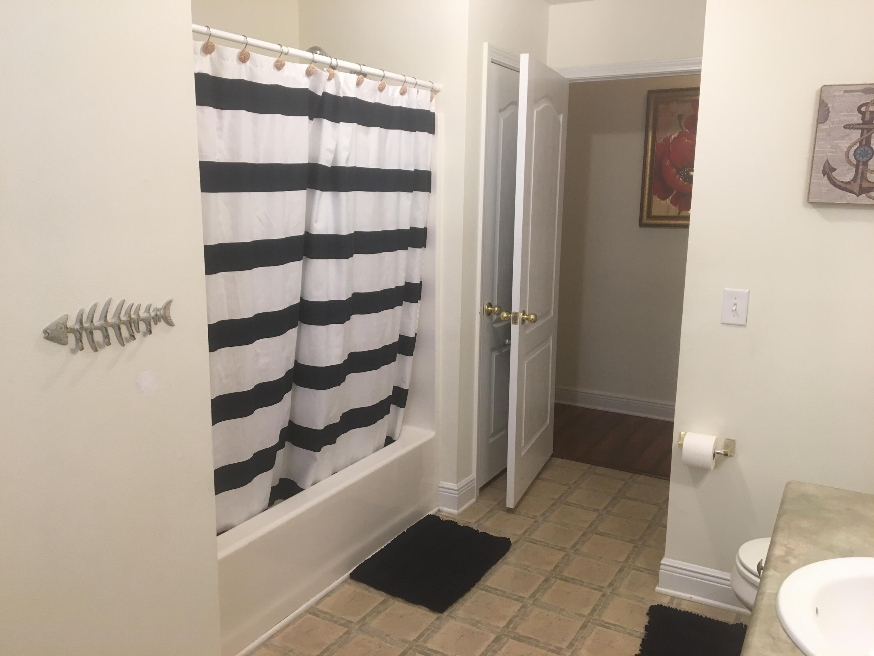 FOX VALLEY PH I - Residential Lease