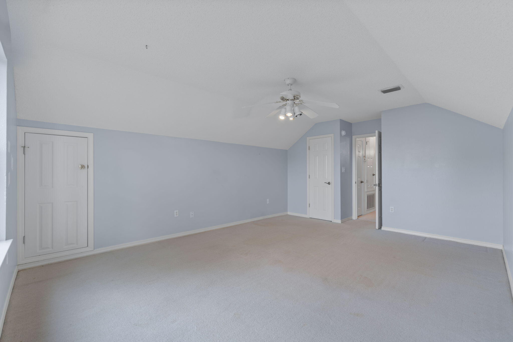 HOLLEY BY THE SEA - Residential