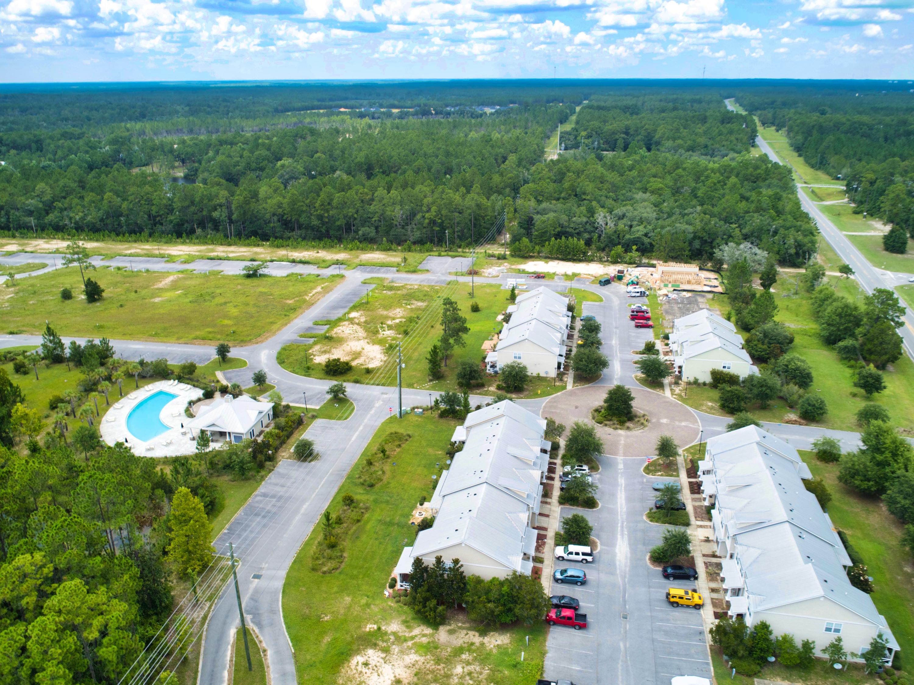 VERANDAS AT FREEPORT - Residential