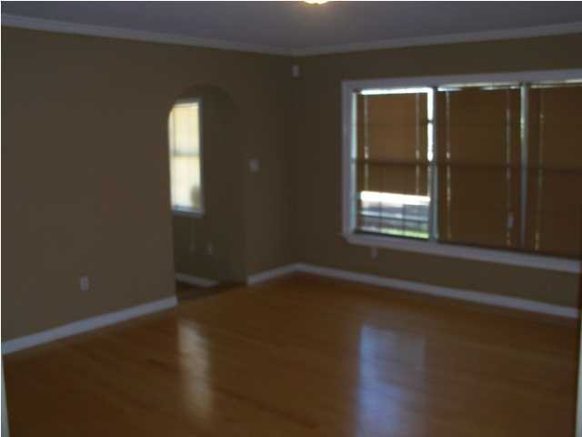 SANTA MARKELLA - Residential Lease