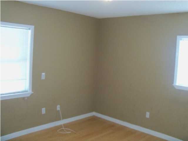 SANTA MARKELLA - Residential Lease