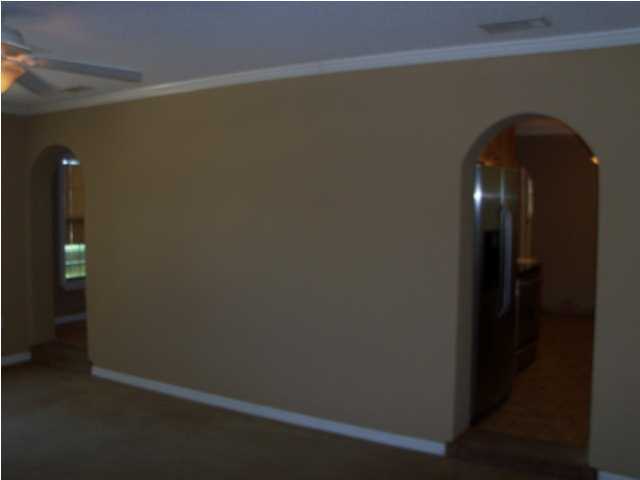 SANTA MARKELLA - Residential Lease