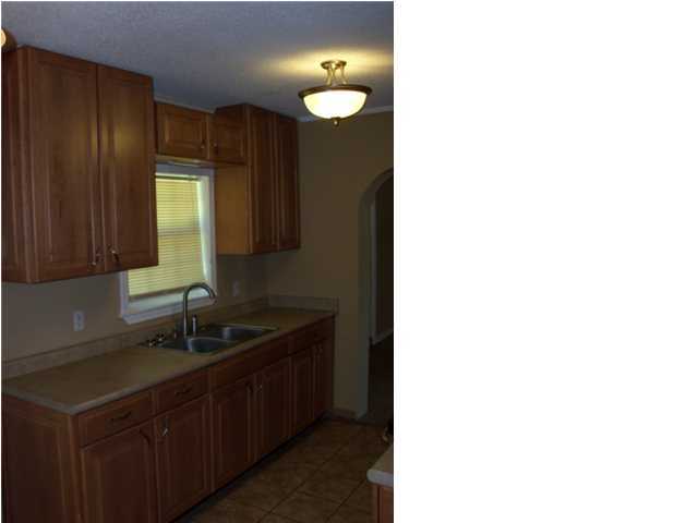 SANTA MARKELLA - Residential Lease