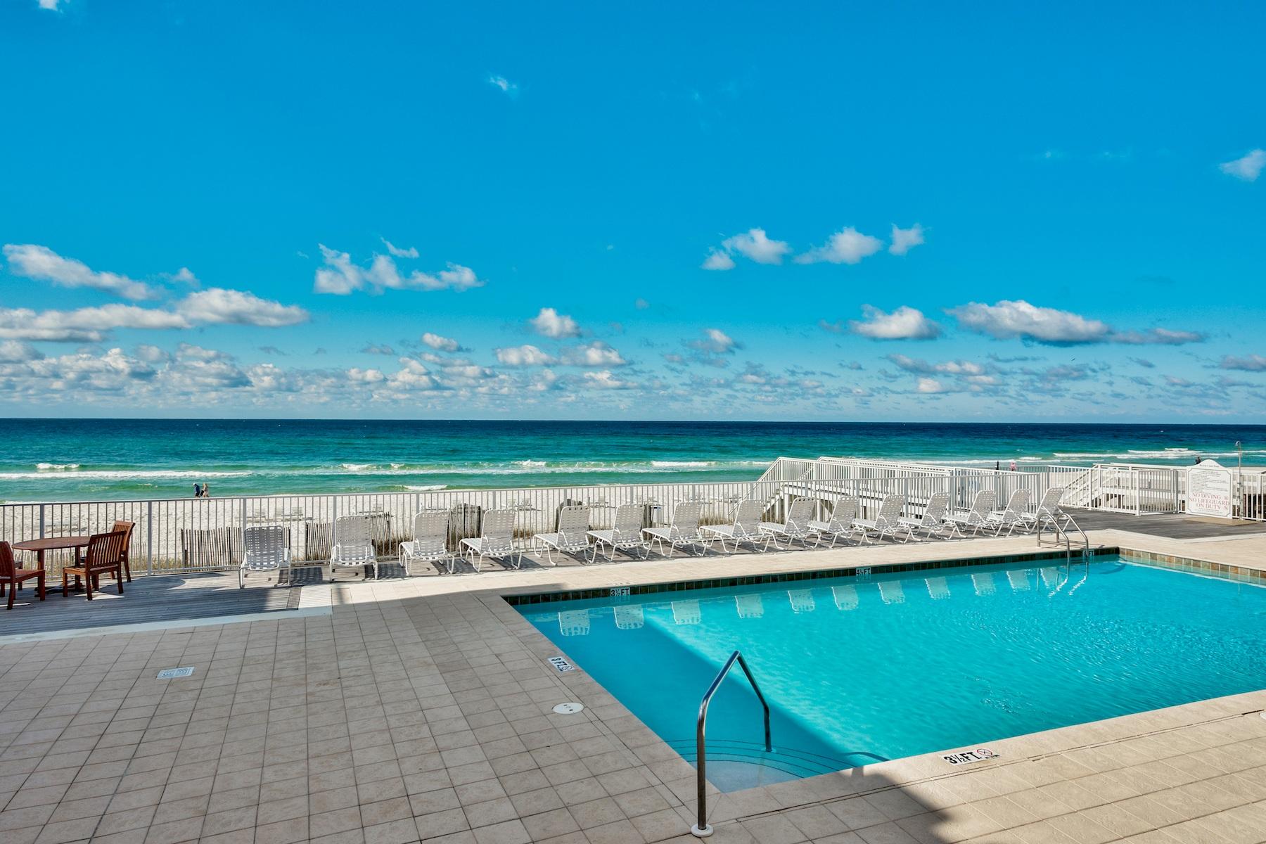CARILLON BEACH INN - Residential