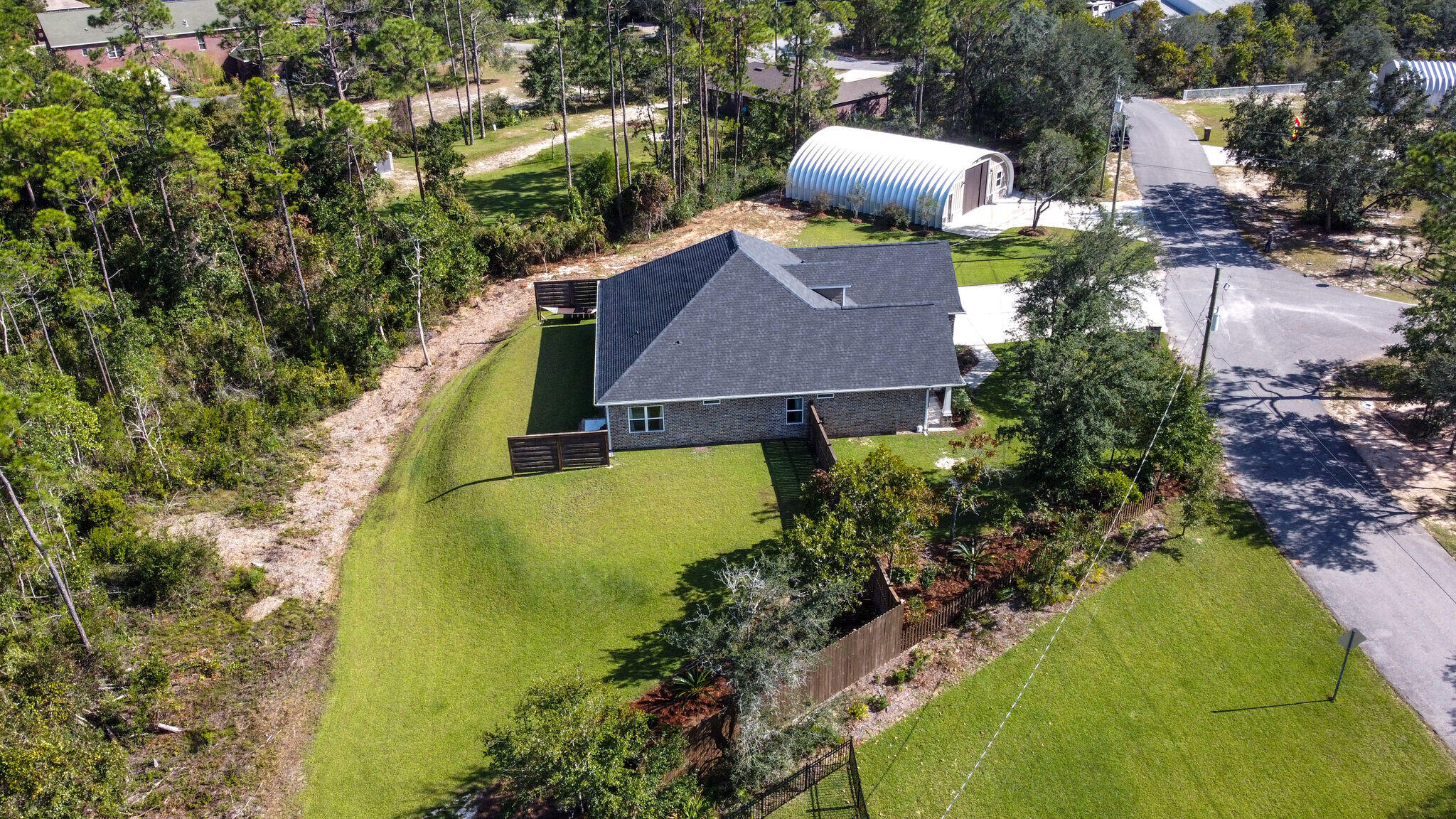 EAST BAY RIVER ESTATES 1ST ADDN - Residential Lease