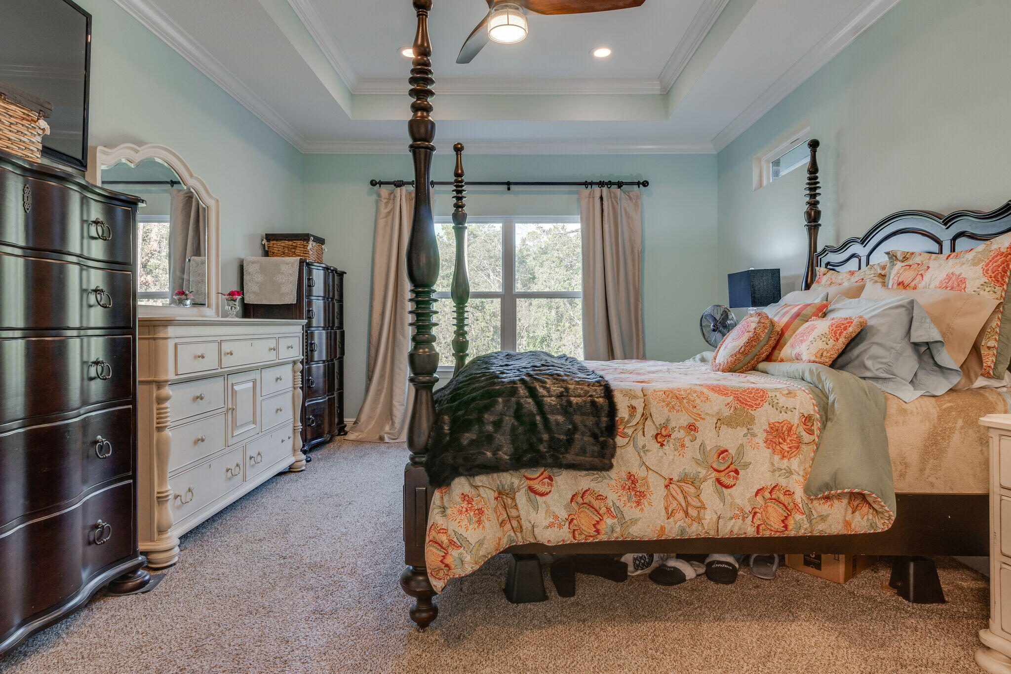 EAST BAY RIVER ESTATES 1ST ADDN - Residential Lease