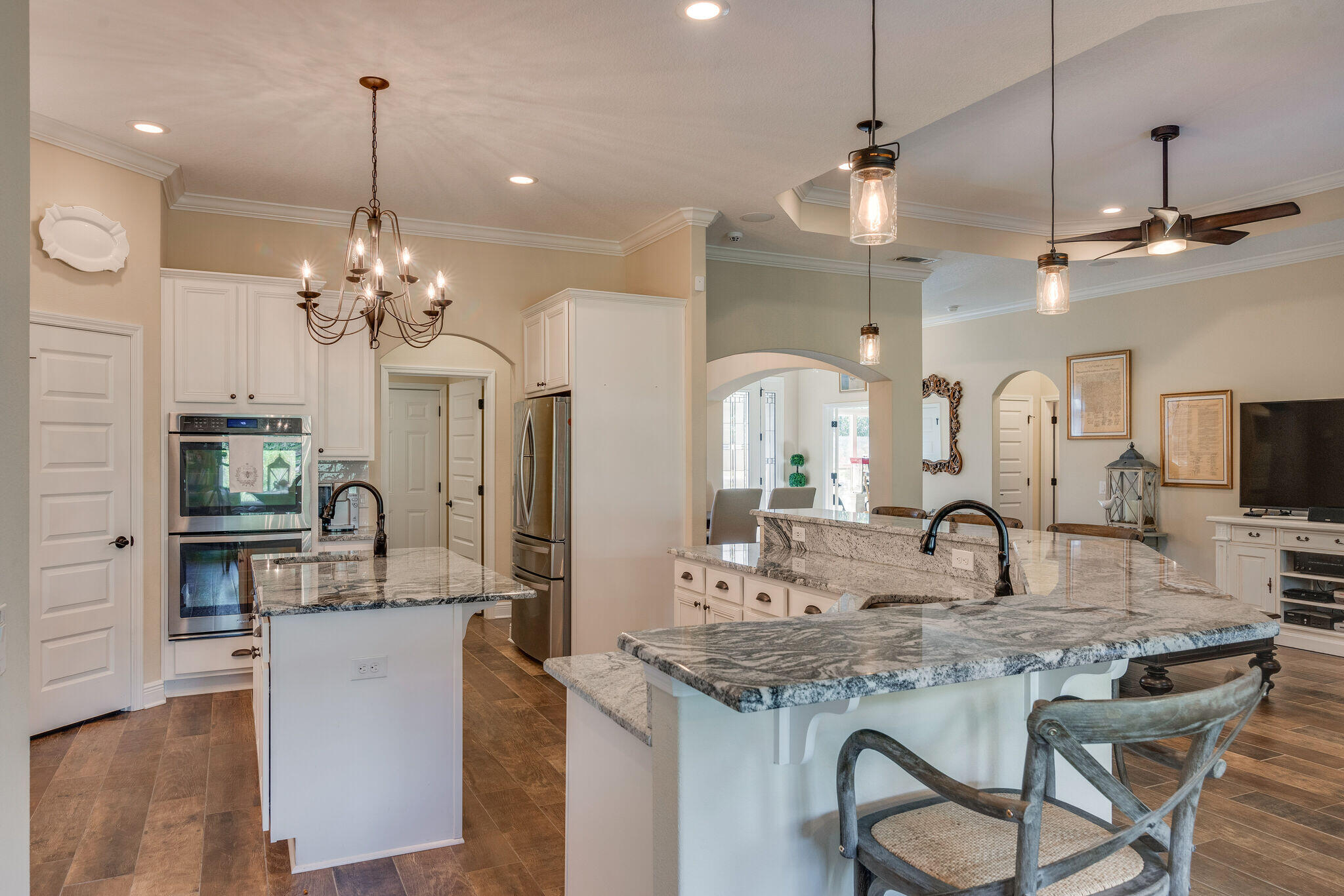 EAST BAY RIVER ESTATES 1ST ADDN - Residential Lease