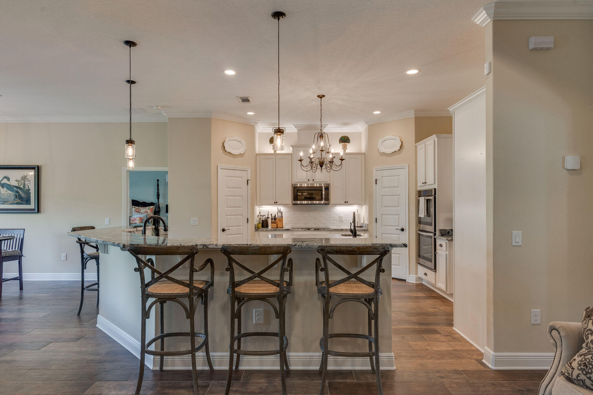 EAST BAY RIVER ESTATES 1ST ADDN - Residential Lease