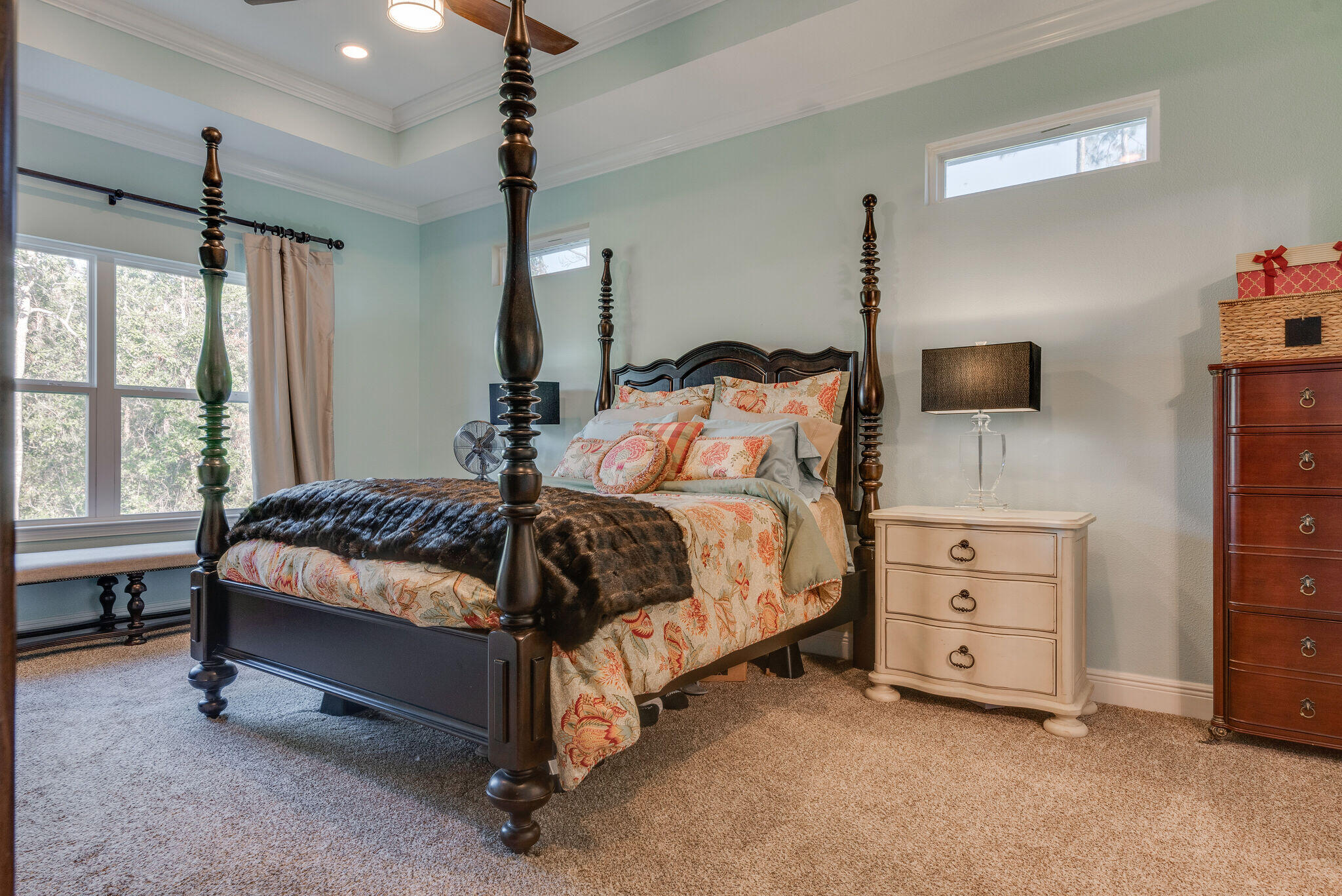 EAST BAY RIVER ESTATES 1ST ADDN - Residential Lease