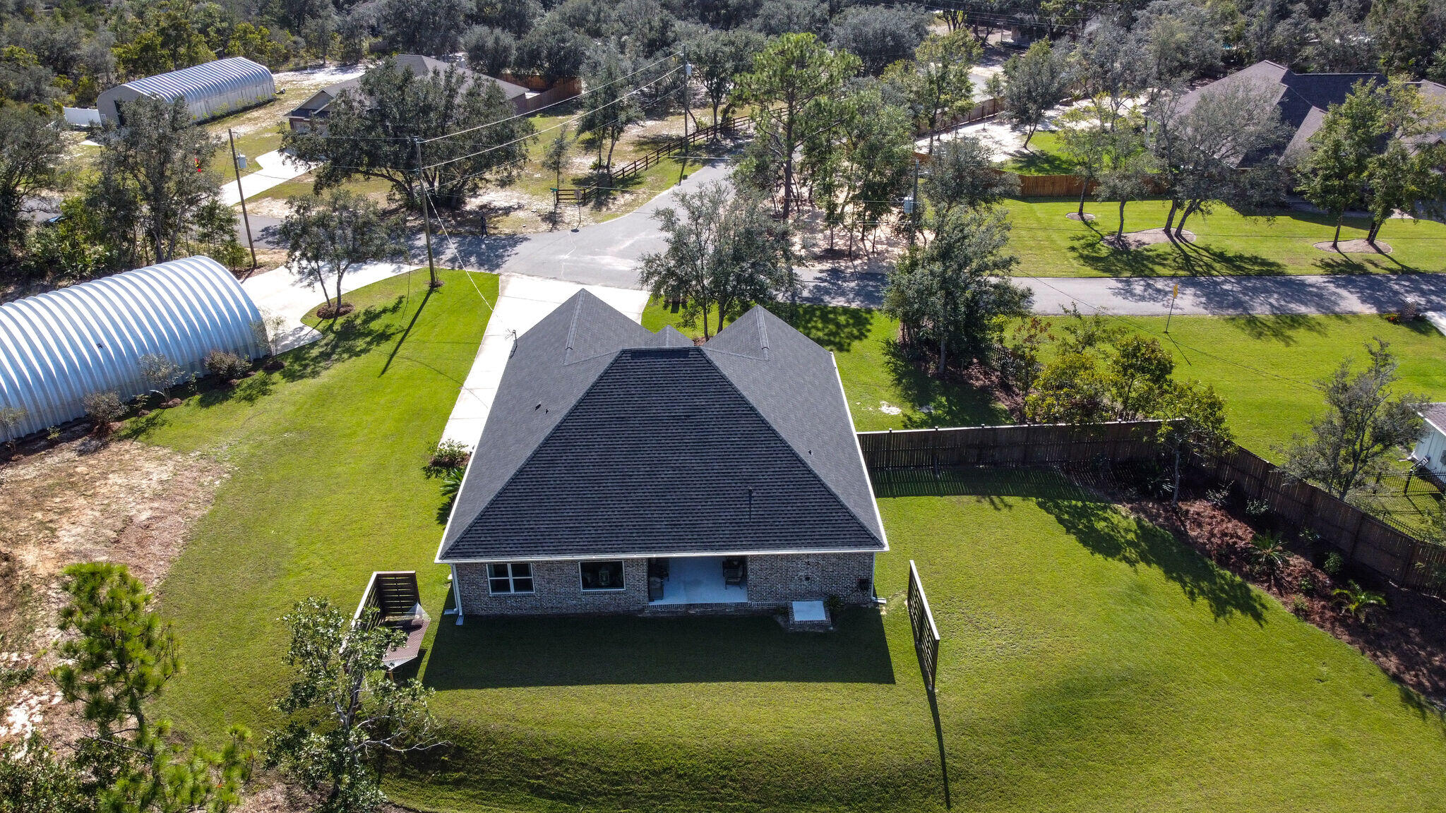 EAST BAY RIVER ESTATES 1ST ADDN - Residential Lease