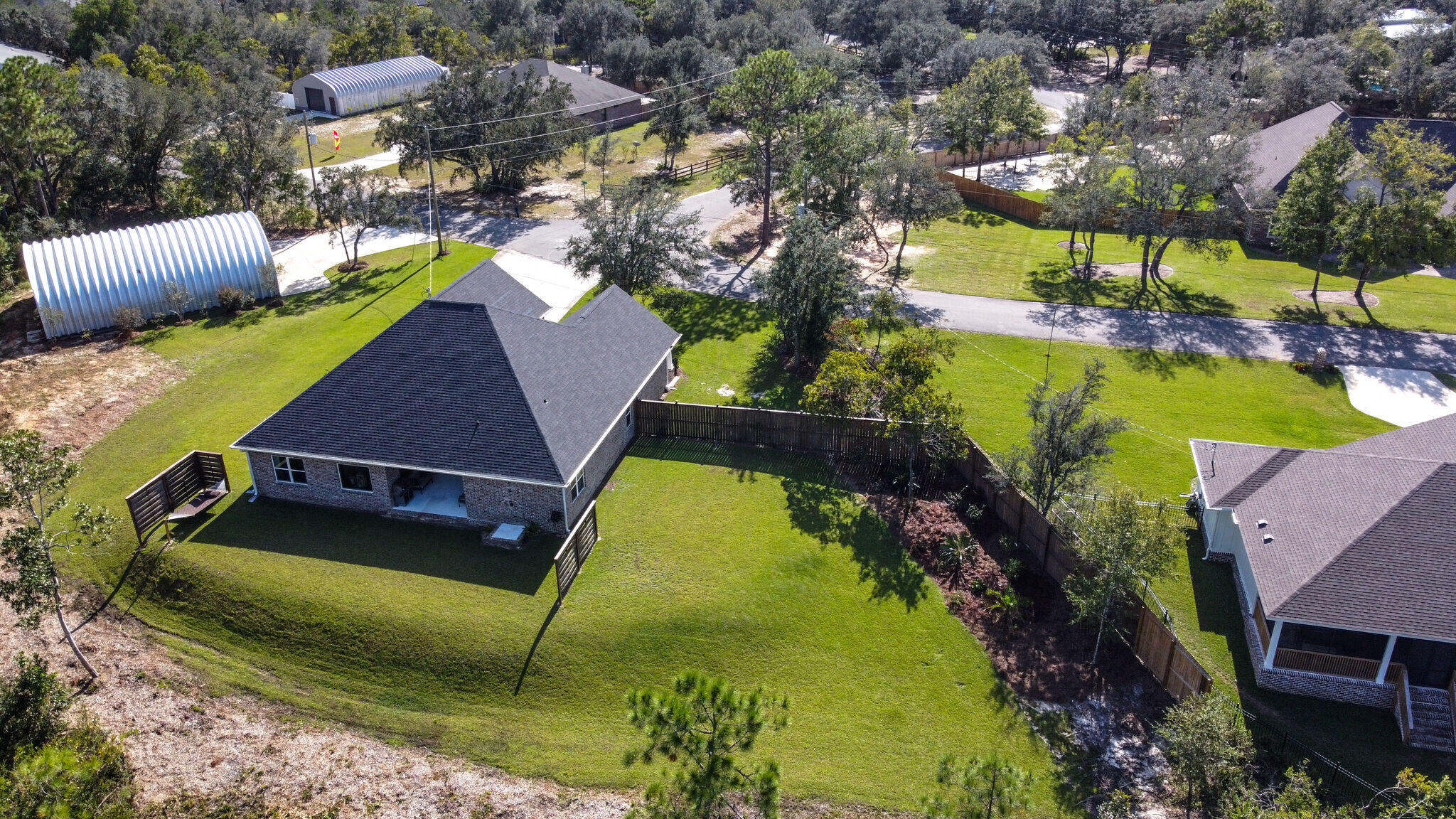 EAST BAY RIVER ESTATES 1ST ADDN - Residential Lease