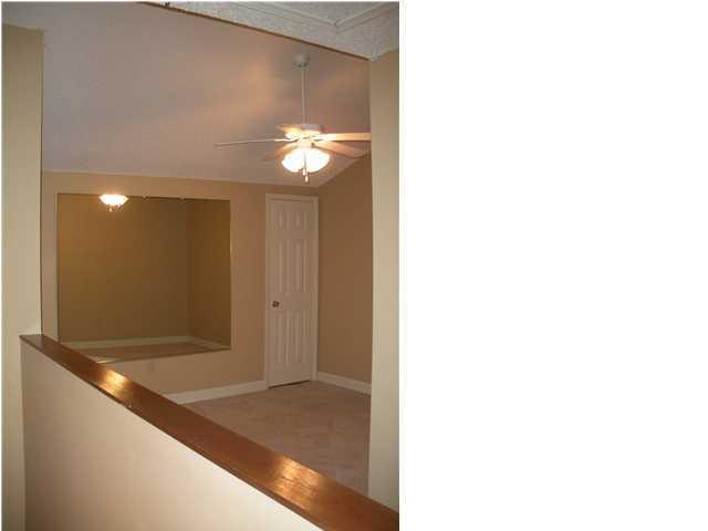 LAKESIDE CONDO AT BLUEWATER BAY - Residential Lease