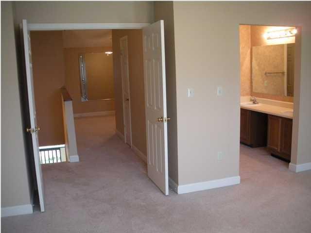 LAKESIDE CONDO AT BLUEWATER BAY - Residential Lease