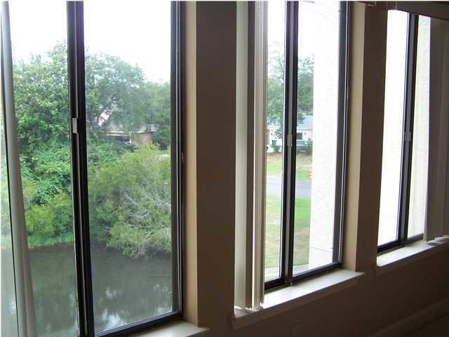 LAKESIDE CONDO AT BLUEWATER BAY - Residential Lease