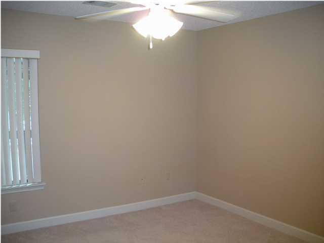 LAKESIDE CONDO AT BLUEWATER BAY - Residential Lease