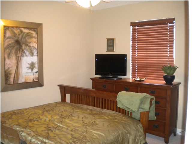 CRYSTAL BEACH - Residential Lease