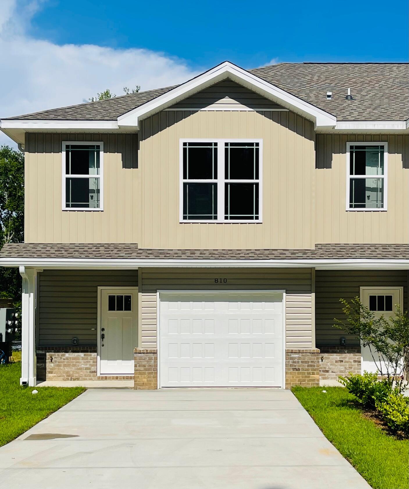 Available for move in immediately! Brand new 3 bedroom / 2.5 bath townhomes centrally located in Crestview. Open floor plan downstairs for easy entertaining. Granite counters tops, LVP throughout. Small pets upon approval. Lawn maintenance included.